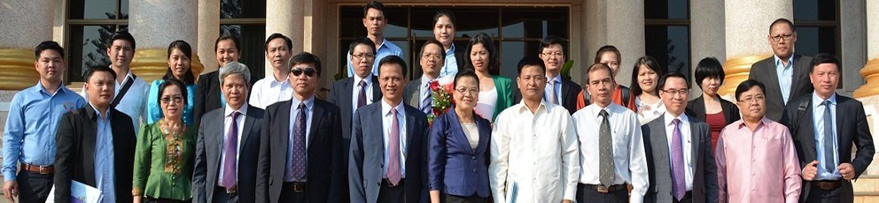 Đoàn công tác Viện Hàn lâm Khoa học và Công nghệ Việt Nam thăm và làm việc tại Đại học Quốc gia Lào