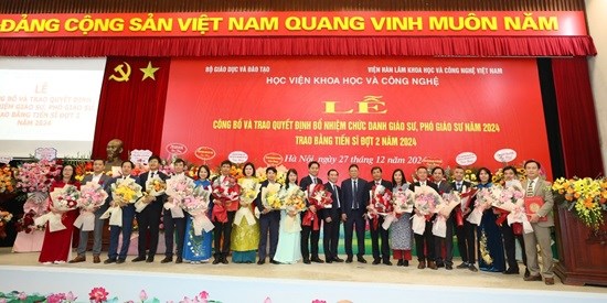 Học viện Khoa học và Công nghệ tổ chức Lễ công bố và trao Quyết định bổ nhiệm Chức danh Giáo sư, Phó Giáo sư năm 2024 và trao bằng Tiến sĩ đợt 2 năm 2024