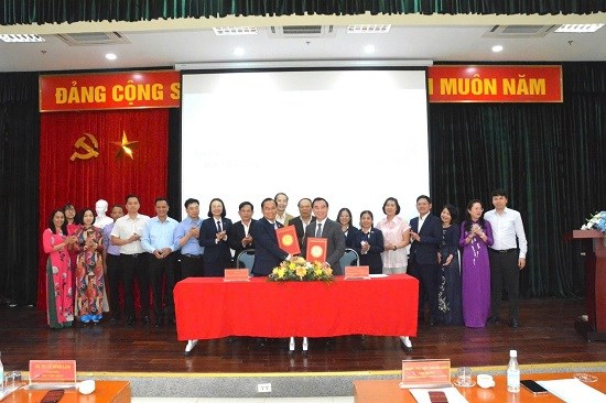 Lễ Ký kết hợp tác với Trường Đại học Y Dược Cần Thơ