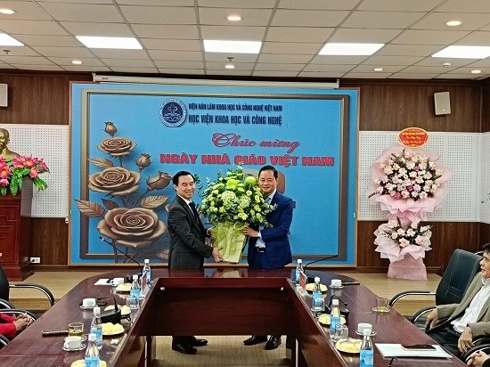 Học viện Khoa học và Công nghệ tổ chức buổi Gặp mặt tri ân ngày Nhà giáo Việt Nam 20/11/2025