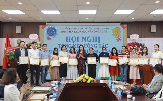 Hội nghị Tổng kết công tác năm 2025 và phương hướng, kế hoạch năm 2026 tại Học viện Khoa học và Công nghệ